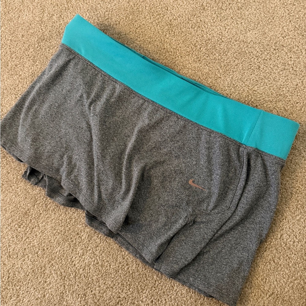 Nike Teal Dri-FIT Performance Skort